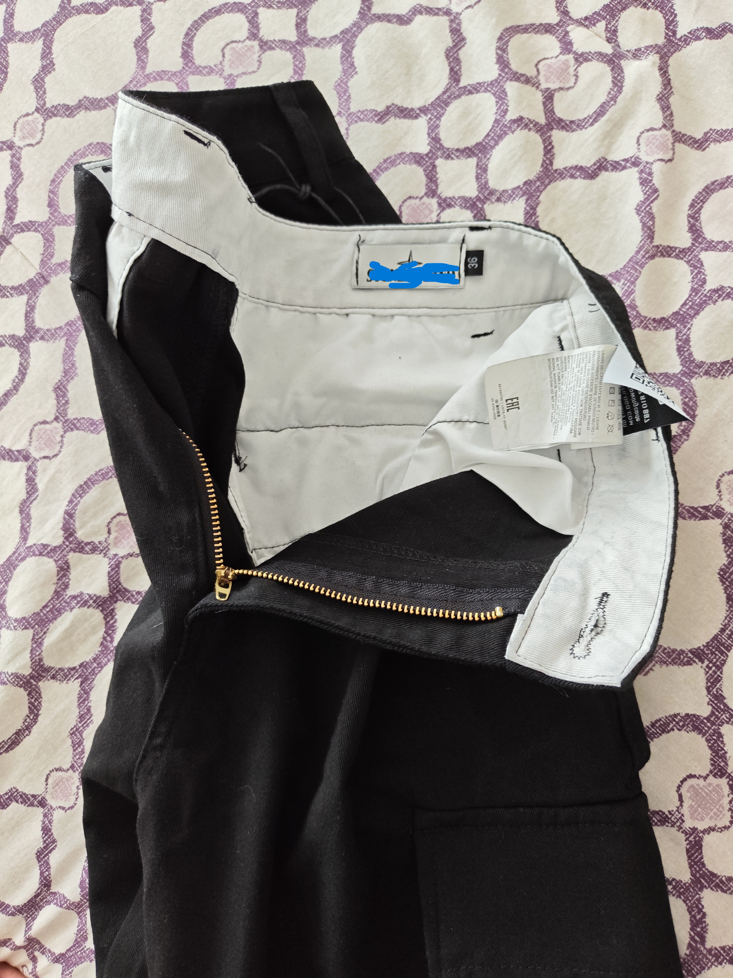 [36] fits [32] [CANADIAN WAREHOUSE] [FAST SHIPPING 7-10 DAYS] Island Jeans