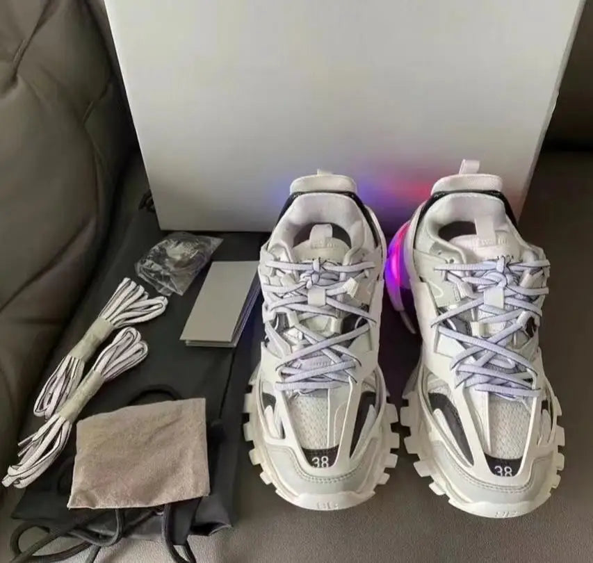 2025 Top Quality Fashion Luxury LED Heel Design Sneakers Fashion Trends Brand Tracki 3.0 Sneakers Casual Shoes for Men