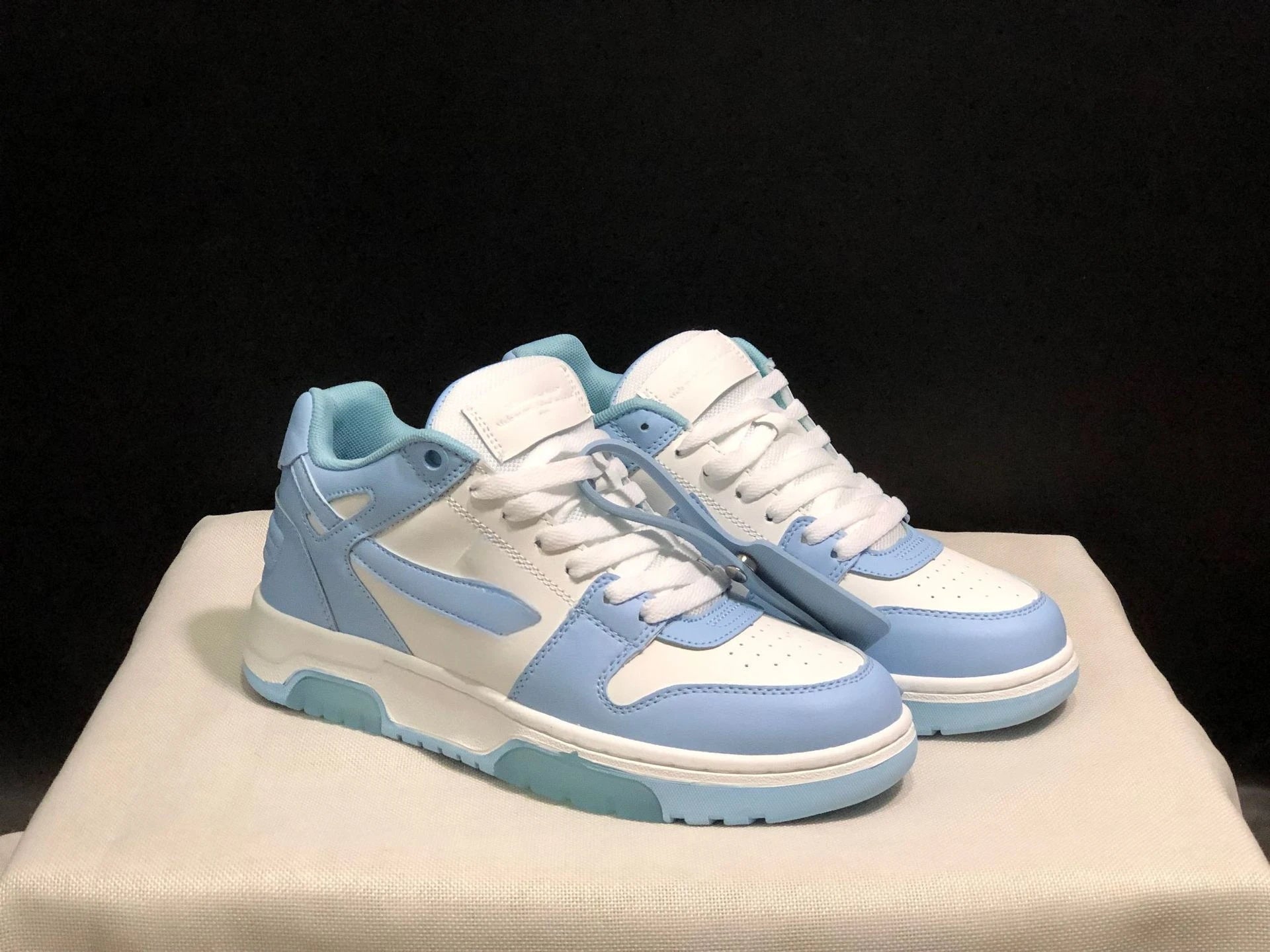 Designer Men's High Quality Casual Lace-Up Stitching Winter Sport Shoes Luxury Wholesale for Spring Walking