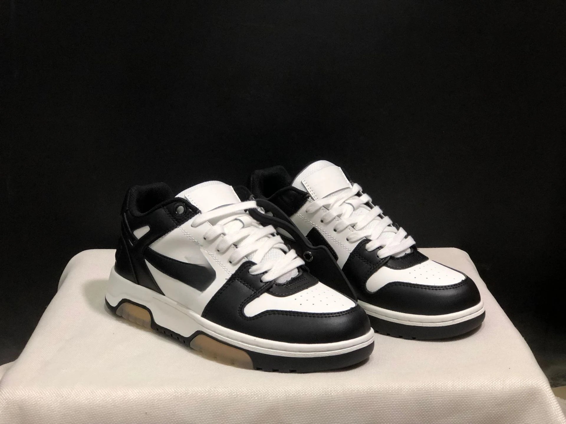 Designer Men's High Quality Casual Lace-Up Stitching Winter Sport Shoes Luxury Wholesale for Spring Walking